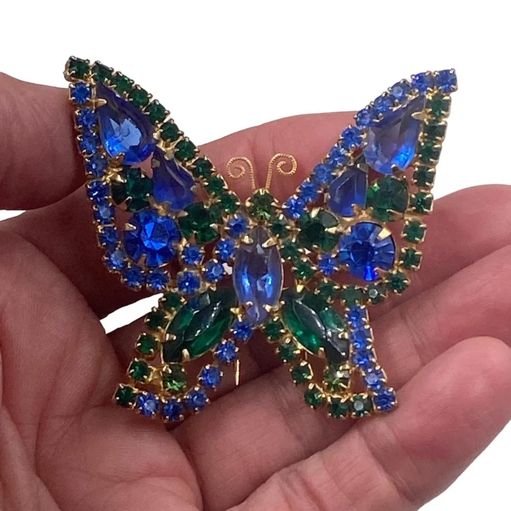 Rare Vintage Kramer Rhinestone Butterfly Fur Clip